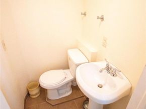 51 E 2nd Street, Freeport NY 11520