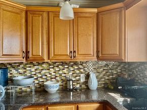 30 Tamarack Street, Central Islip NY 11722