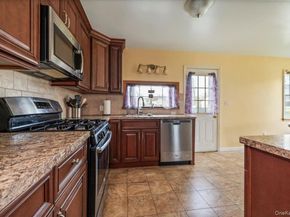 145 Raleigh Lane, West Islip NY 11795