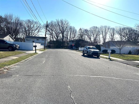 116 Madison Avenue, Amityville NY 11701