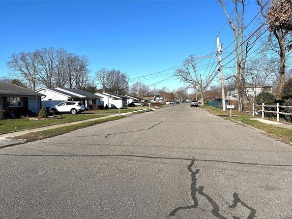 116 Madison Avenue, Amityville NY 11701