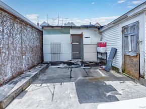 19132 113th Avenue, Saint Albans NY 11412