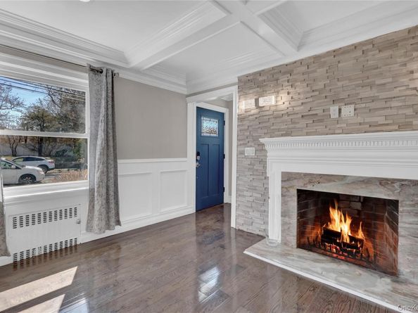 154 California Avenue, Freeport NY 11520