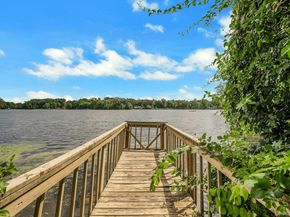6 Manchester Road 1, Eastchester NY 10709