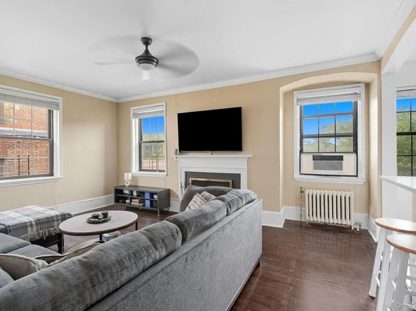 830 Bronx River Road 5A, Bronxville NY 10708