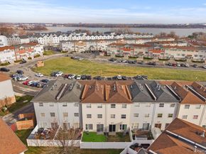 114 Beacon Lane 74, Bronx NY 10473