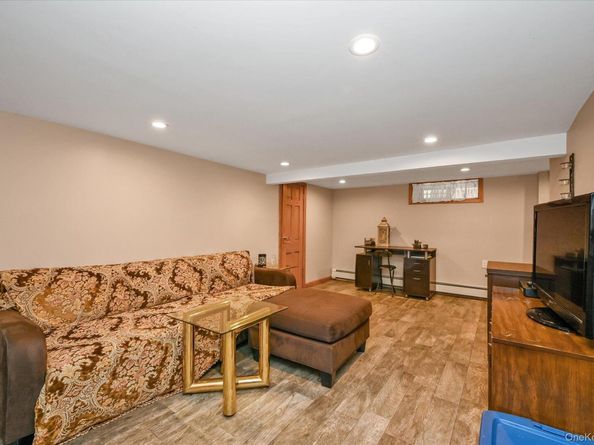 14915 11th Avenue, Whitestone NY 11357