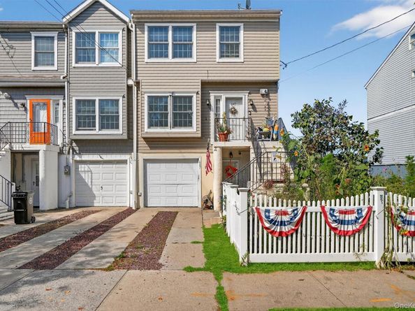 647 Minnieford Avenue, Bronx NY 10464