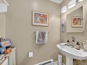 647 Minnieford Avenue, Bronx NY 10464