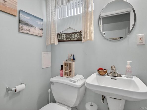 647 Minnieford Avenue, Bronx NY 10464