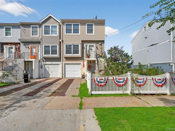 647 Minnieford Avenue, Bronx NY 10464
