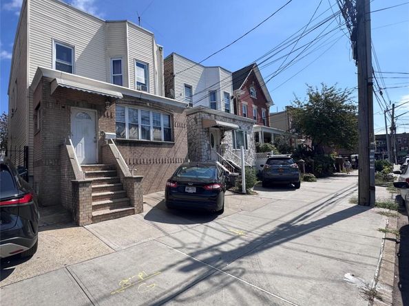 5515 69th Place, Maspeth NY 11378
