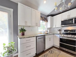 30 Elizabeth Way, Ridge NY 11961