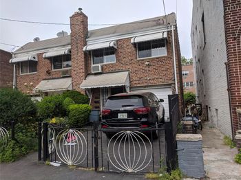 459 Berriman Street