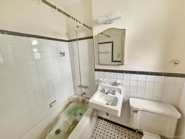 1111 Midland Avenue 5J, Bronxville NY 10708