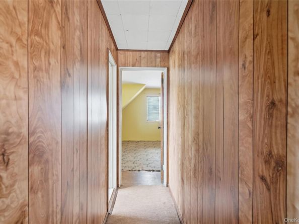 562 Alwick Avenue, West Islip NY 11795