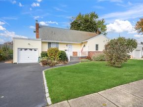 562 Alwick Avenue, West Islip NY 11795