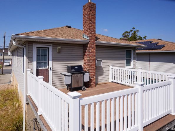 3363 Lawrence Avenue, Oceanside NY 11572