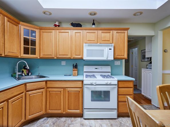 3363 Lawrence Avenue, Oceanside NY 11572