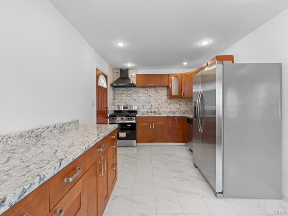 289 Keller Avenue, Elmont NY 11003