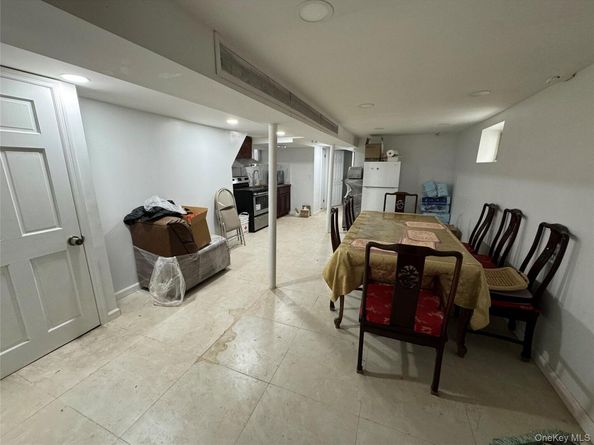 54-13 152nd Street, Flushing NY 11355