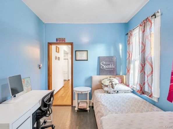 99 Hunter Avenue, Valley Stream NY 11580