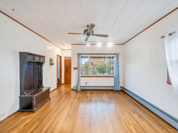 99 Hunter Avenue, Valley Stream NY 11580