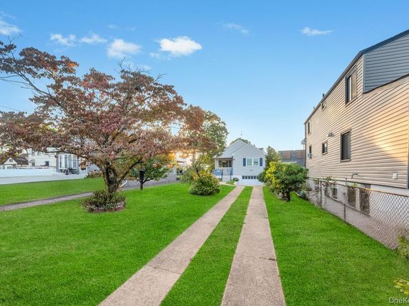 99 Hunter Avenue, Valley Stream NY 11580