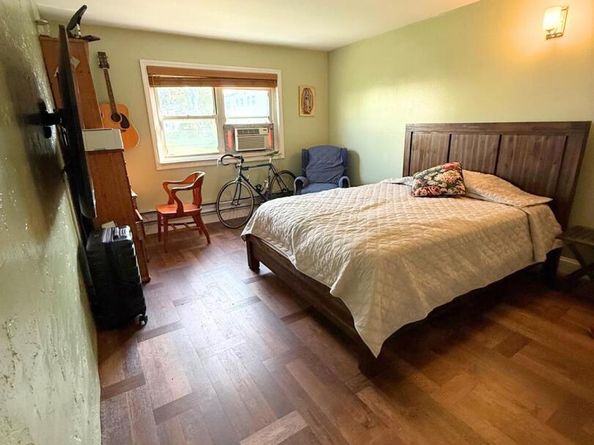 15 Harrison Avenue 15B, Amityville NY 11701