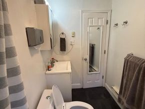 15 Harrison Avenue 15B, Amityville NY 11701