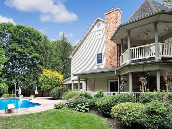 811 Canal Road, Mount Sinai NY 11766