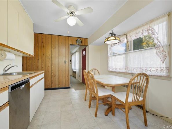 2846 Walter Road, Wantagh NY 11793