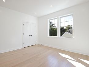 108 Tanners Pond Road, Garden City NY 11530