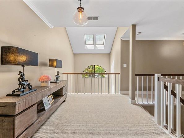 32 The Glen 32, Glen Head NY 11545