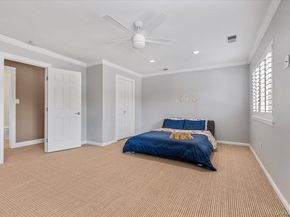 32 The Glen 32, Glen Head NY 11545