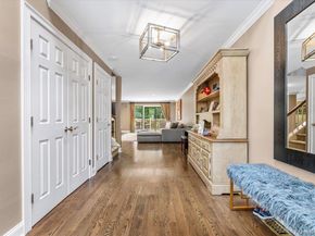 32 The Glen 32, Glen Head NY 11545