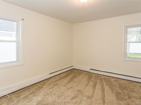 15 Pilot Street, Hempstead NY 11550
