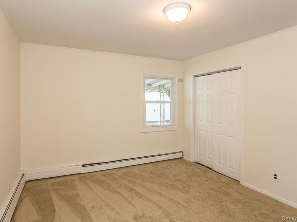 15 Pilot Street, Hempstead NY 11550