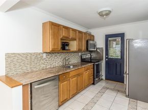 15 Pilot Street, Hempstead NY 11550
