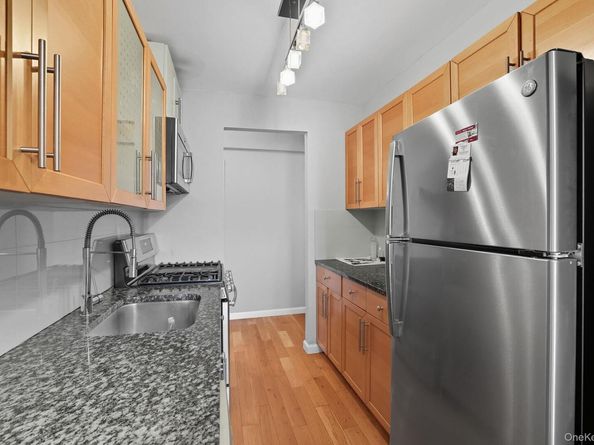 377 N Broadway 602, Yonkers NY 10701