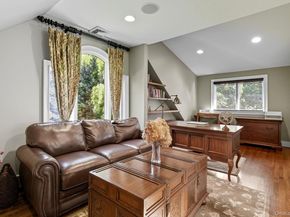 10 Hollise Court, Centerport NY 11721