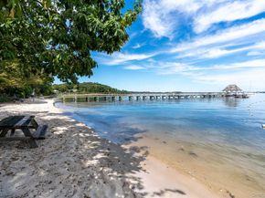 10 Hollise Court, Centerport NY 11721
