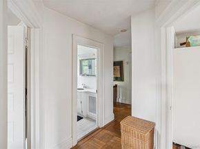 21 Connecticut Avenue, Freeport NY 11520