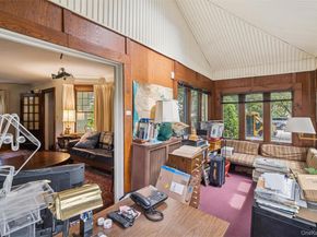 21 Connecticut Avenue, Freeport NY 11520