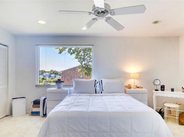 16 Fair Harbor Drive 16, Patchogue NY 11772