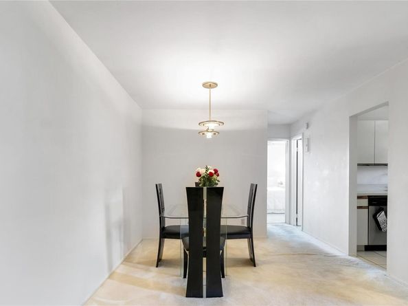 16 Fair Harbor Drive 16, Patchogue NY 11772