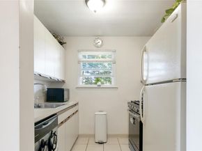 16 Fair Harbor Drive 16, Patchogue NY 11772