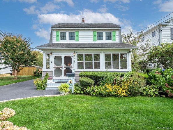 2067 Jackson Avenue, Seaford NY 11783