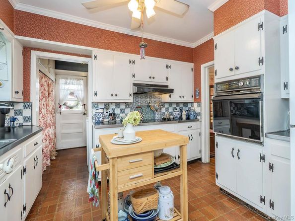 2067 Jackson Avenue, Seaford NY 11783