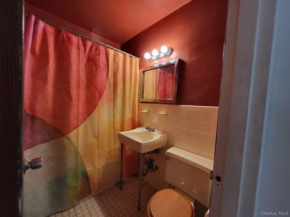 10210 66th Road 25A, Forest Hills NY 11375